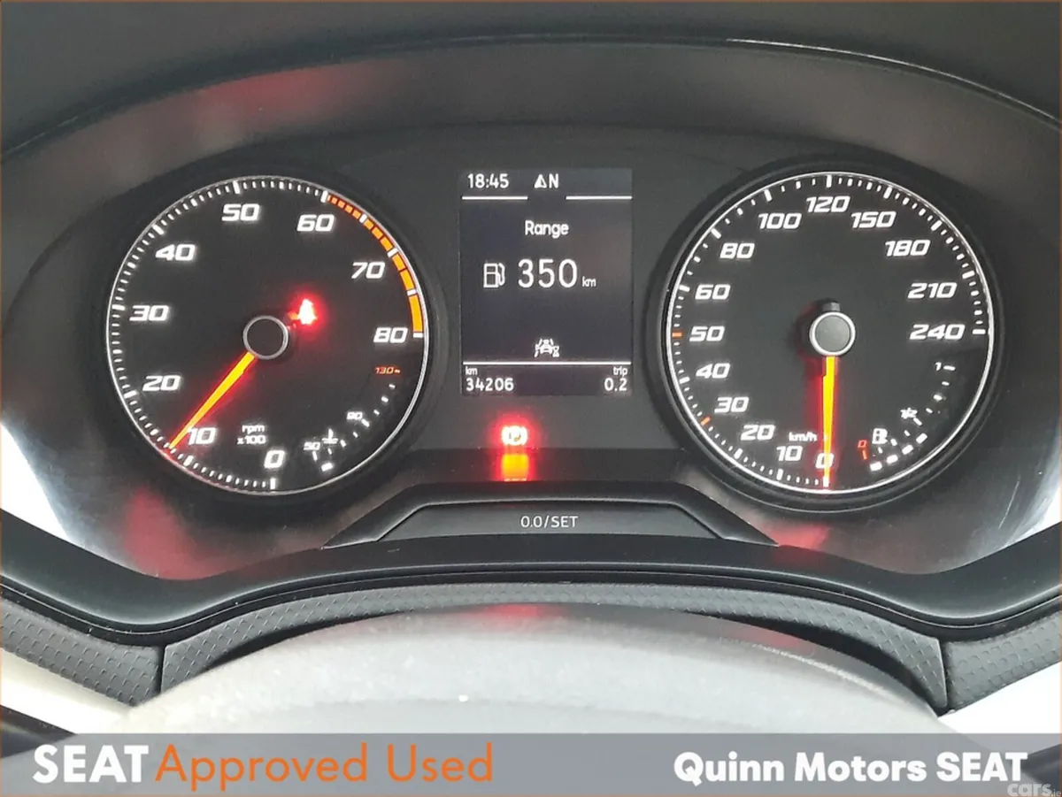 SEAT Arona Hatchback, Petrol, 2022, Red