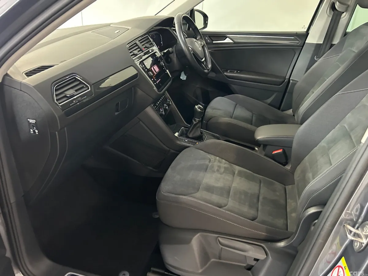 Volkswagen Tiguan Estate, Diesel, 2020, Grey