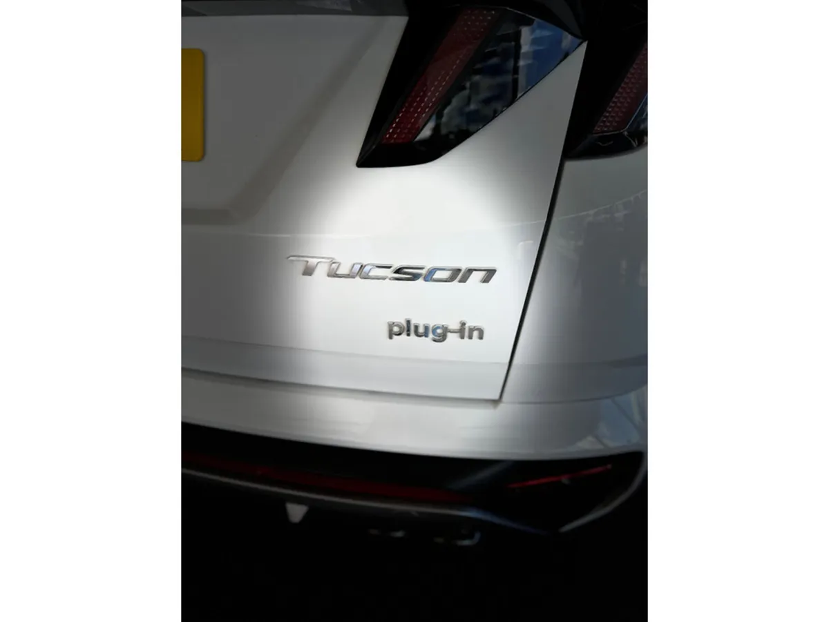Hyundai Tucson MPV, Petrol Plug-in Hybrid, 2024, White