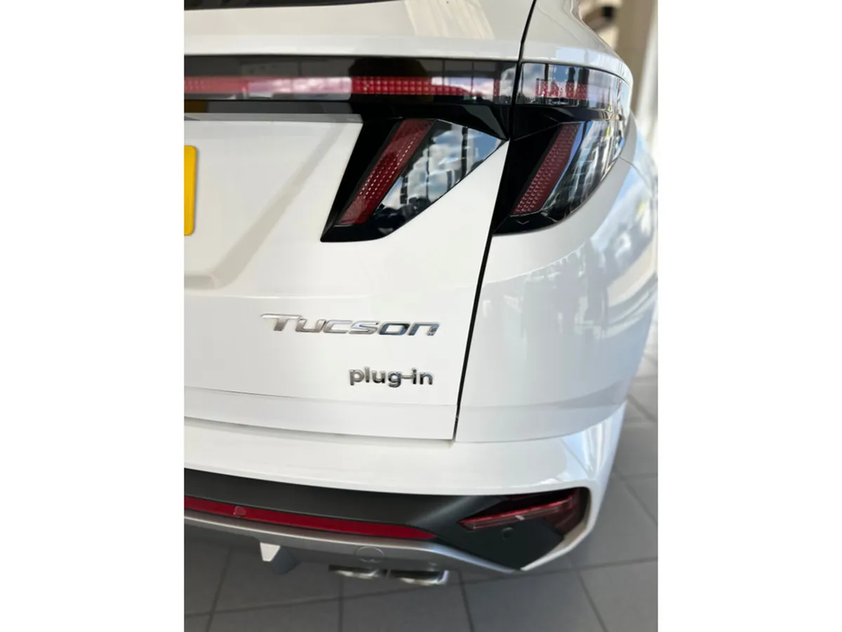 Hyundai Tucson MPV, Petrol Plug-in Hybrid, 2024, White