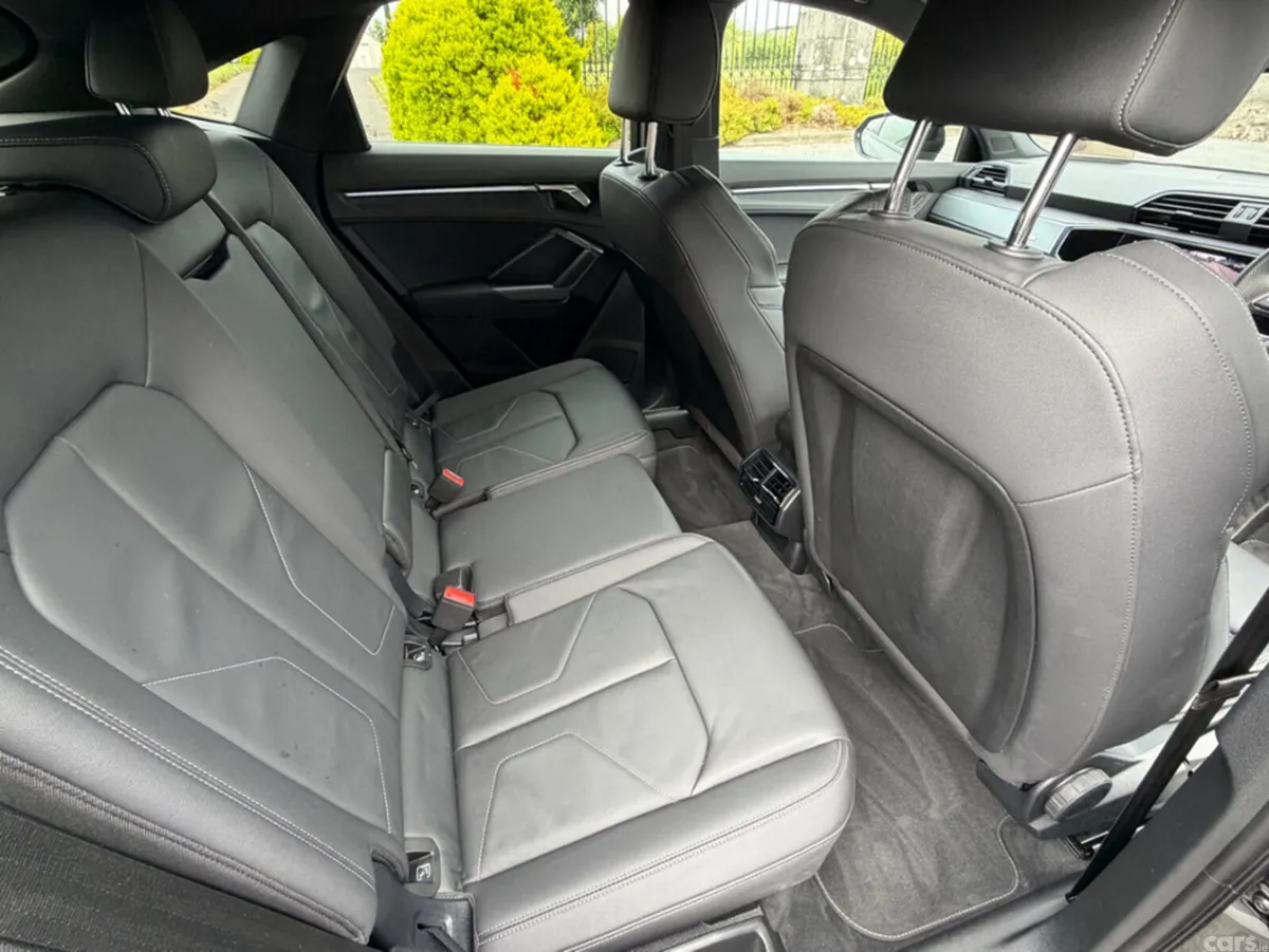 Audi Q3 Hatchback, Diesel, 2025, Grey