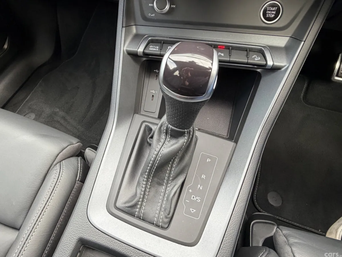 Audi Q3 Hatchback, Diesel, 2025, Grey