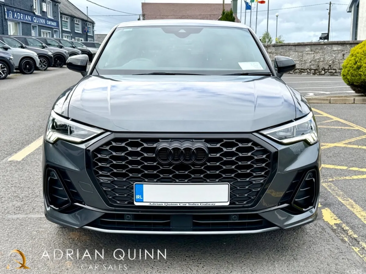 Audi Q3 Hatchback, Diesel, 2025, Grey
