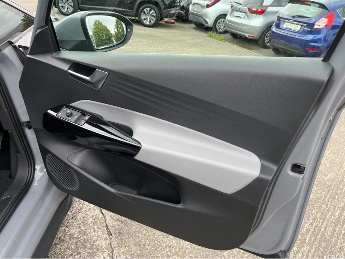 Volkswagen ID.3 Hatchback, Electric, 2021, Grey