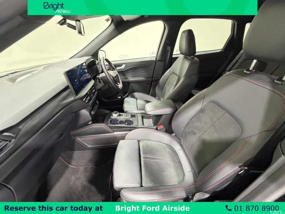 Ford Kuga MPV, Petrol Plug-in Hybrid, 2025, Black