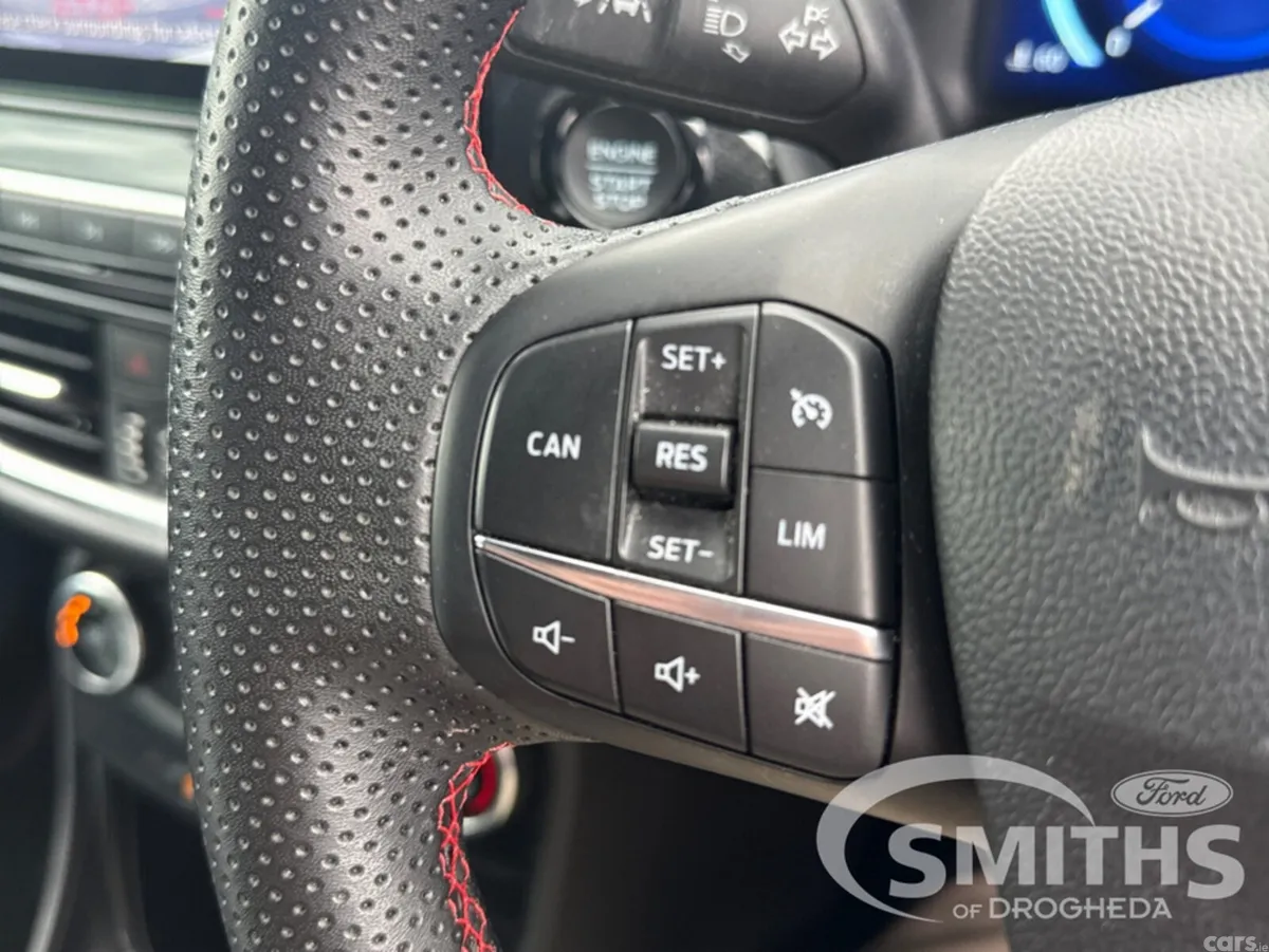 Ford Puma MPV, Petrol Hybrid, 2023, Grey