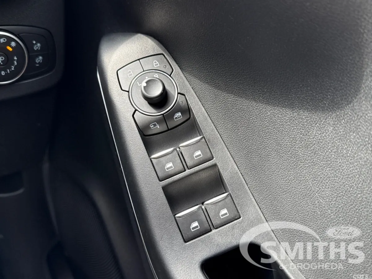 Ford Puma MPV, Petrol Hybrid, 2022, Black