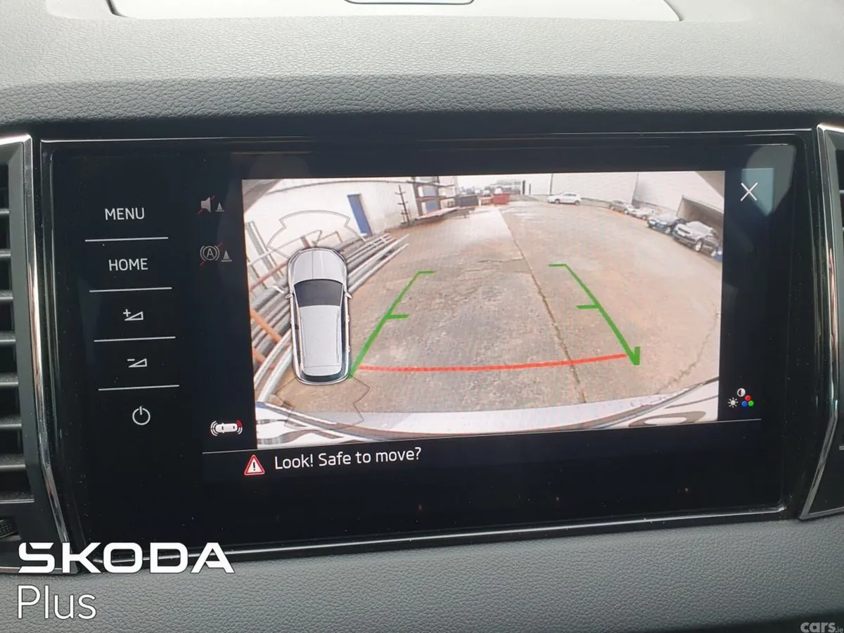 Skoda Karoq SUV, Diesel, 2022, Grey