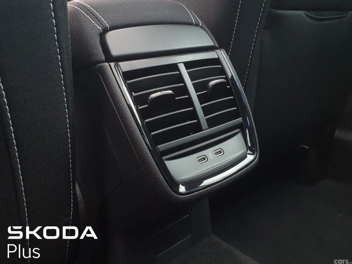 Skoda Kamiq SUV, Petrol, 2026, Orange