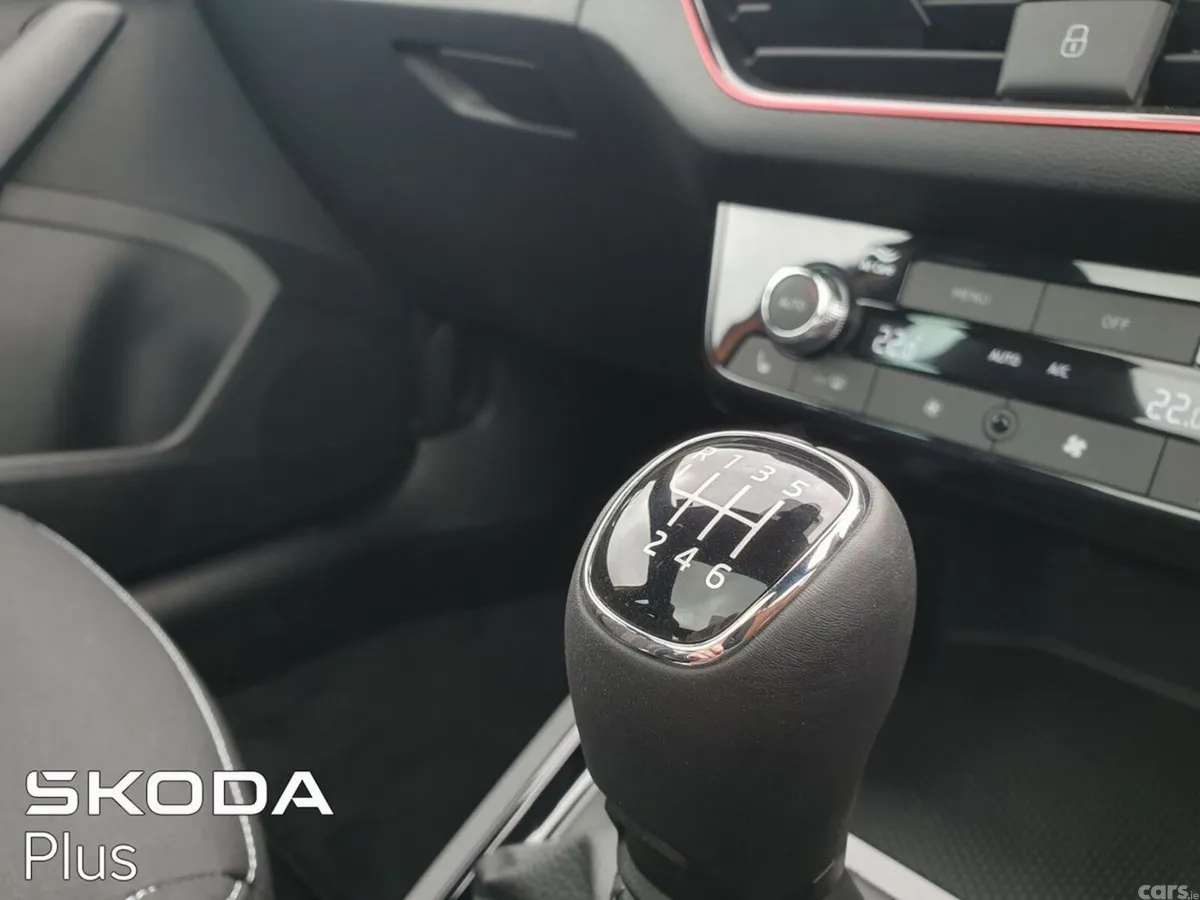 Skoda Kamiq SUV, Petrol, 2026, Orange