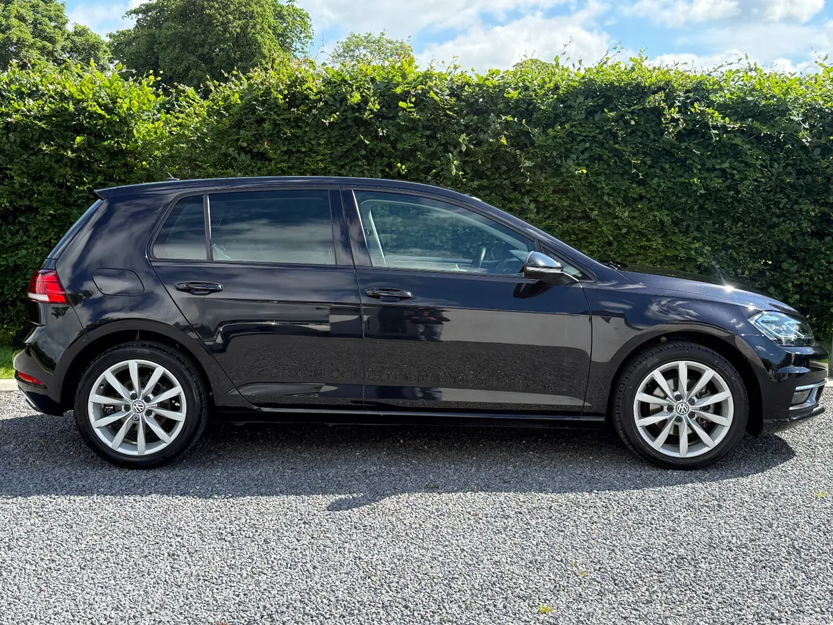 Volkswagen Golf Hatchback, Petrol, 2018, Black