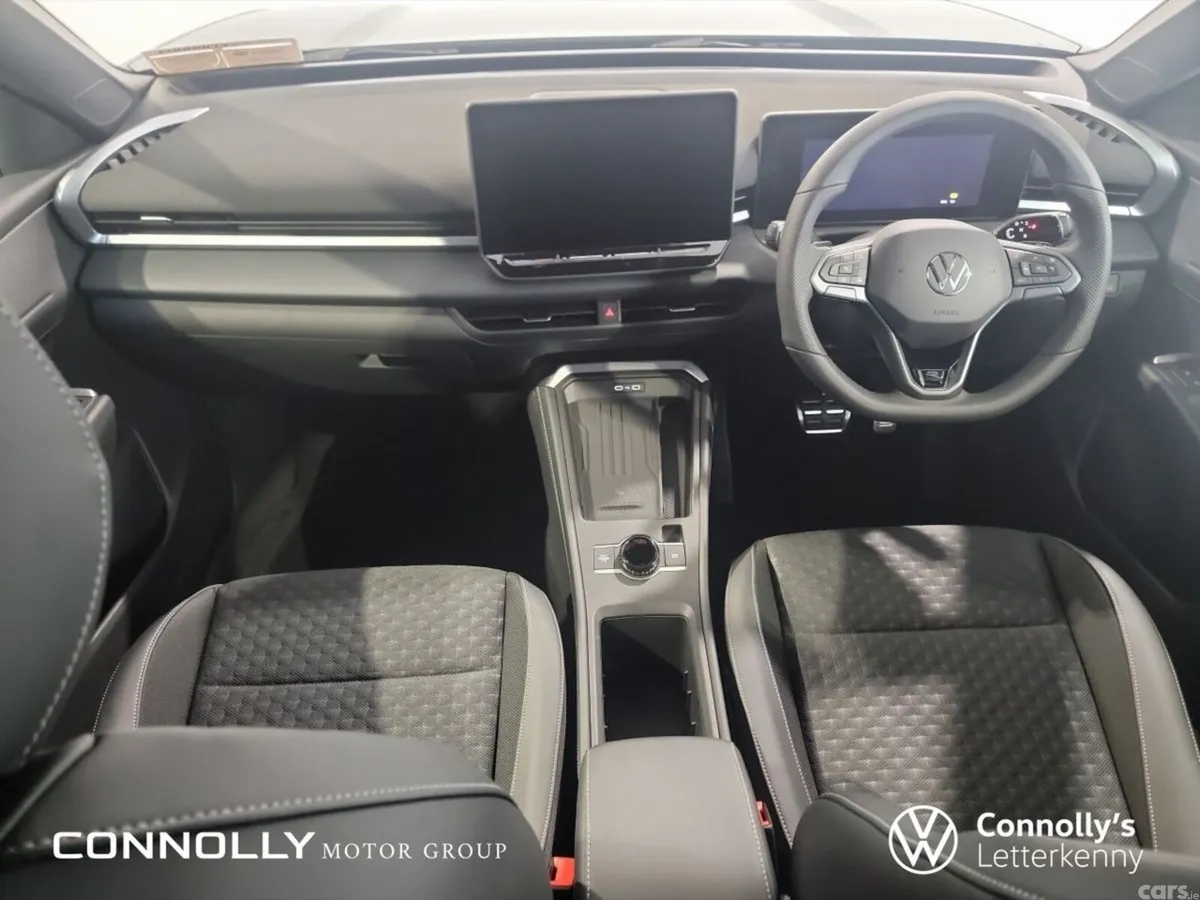 Volkswagen T-Roc SUV, Petrol, 2026, Black