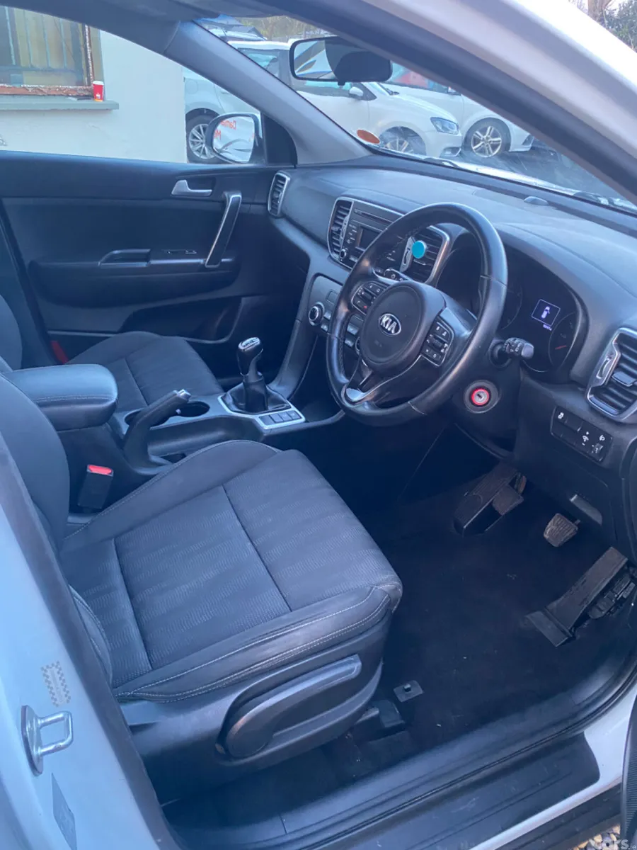 Kia Sportage SUV, Diesel, 2017, White