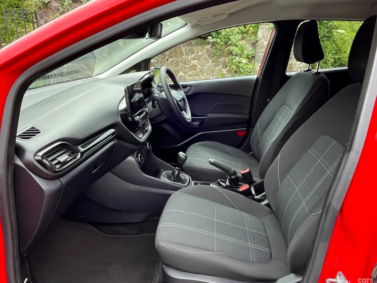 Ford Fiesta Hatchback, Petrol, 2021, Red