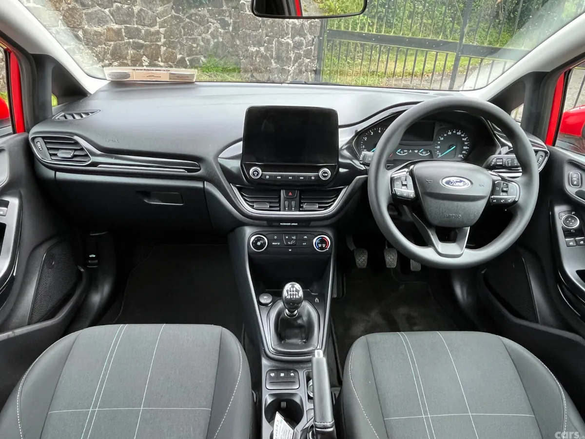 Ford Fiesta Hatchback, Petrol, 2021, Red
