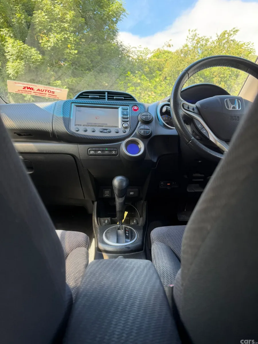 Honda Fit Hatchback, Petrol Hybrid, 2011, Silver