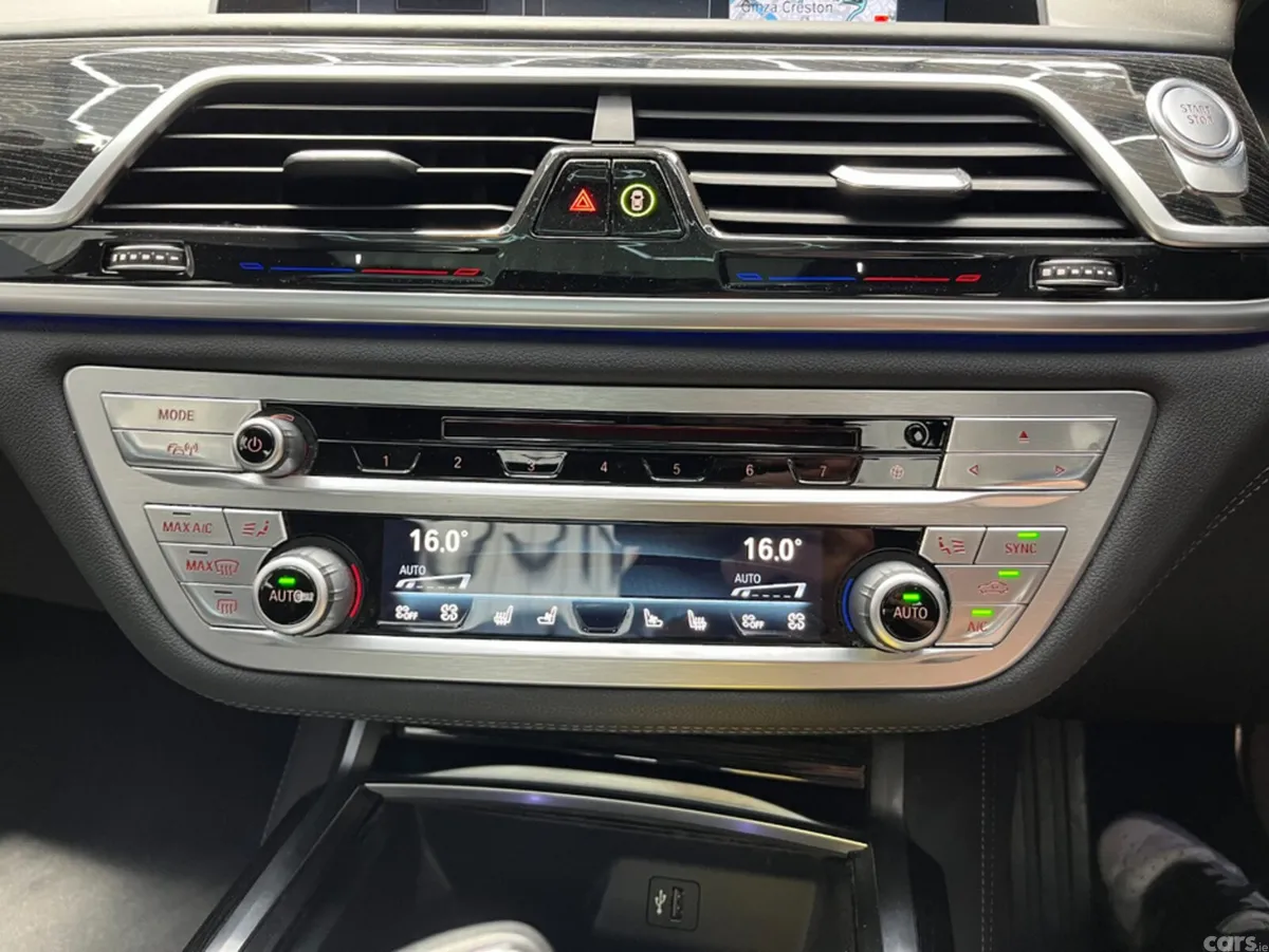 BMW 7-Series Saloon, Petrol Plug-in Hybrid, 2017, Black