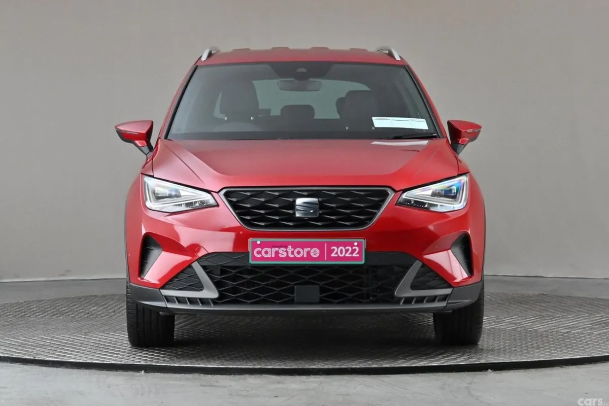 SEAT Arona SUV, Petrol, 2022, Red