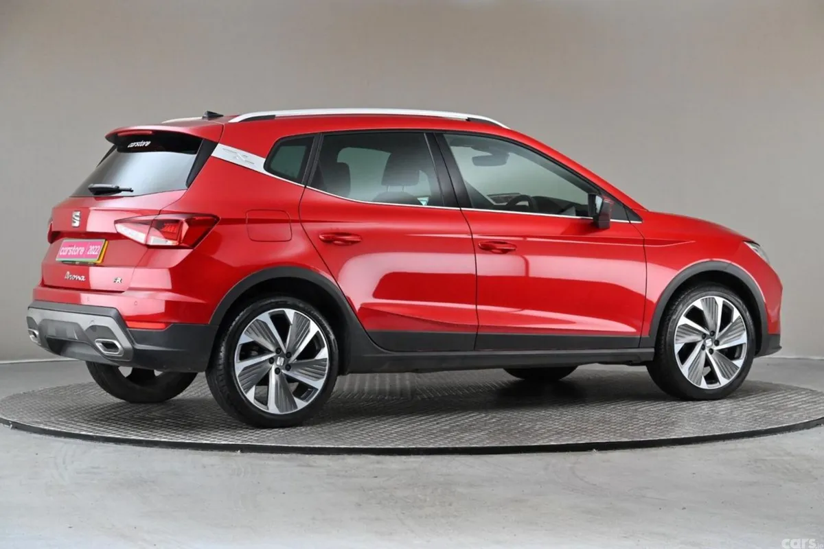 SEAT Arona SUV, Petrol, 2022, Red