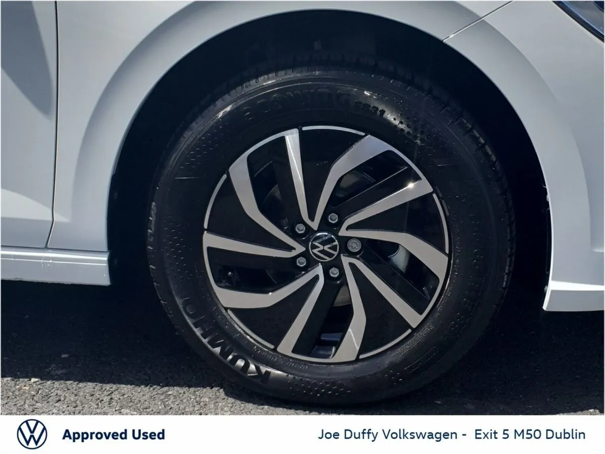 Volkswagen Polo Hatchback, Petrol, 2026, White