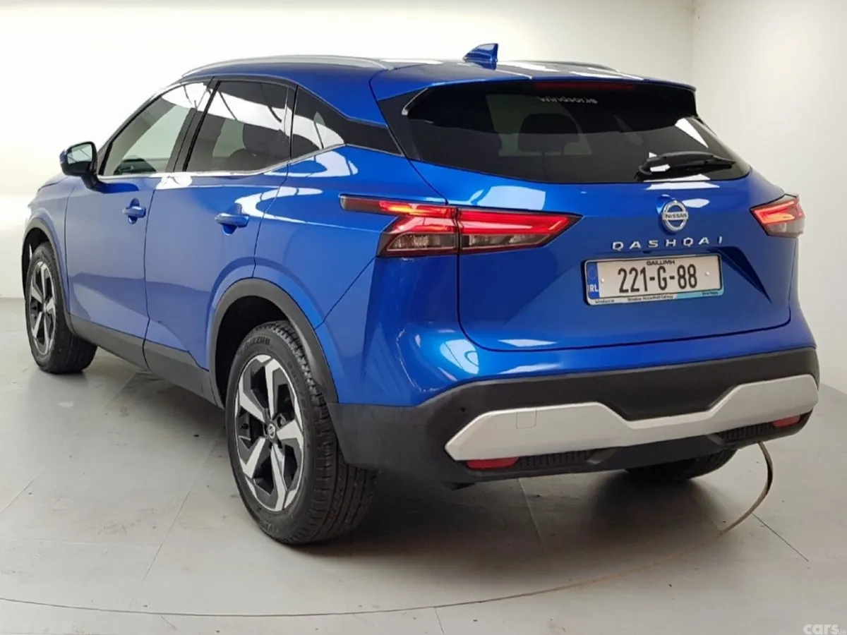 Nissan Qashqai MPV, Petrol, 2022, Blue