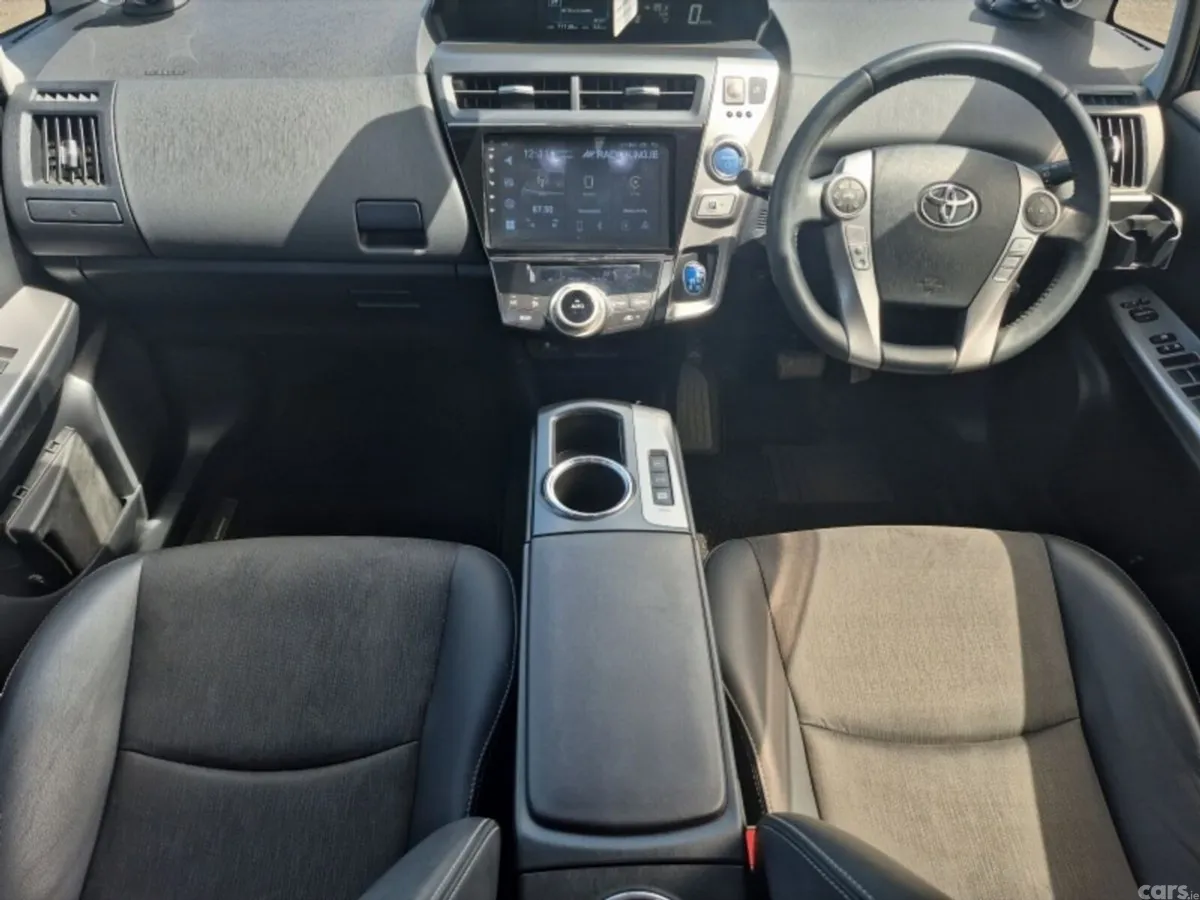 Toyota Prius MPV, Petrol Hybrid, 2019, Black