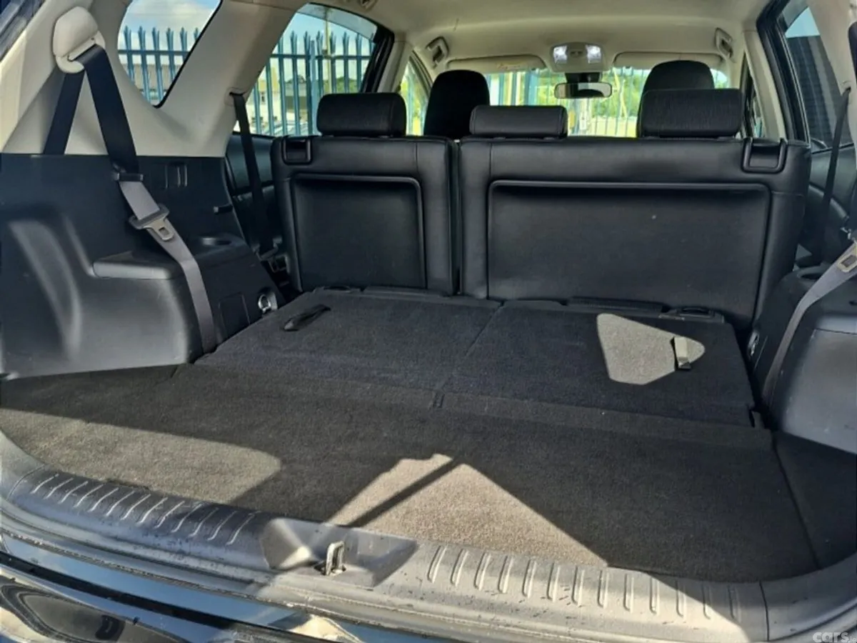 Toyota Prius MPV, Petrol Hybrid, 2019, Black