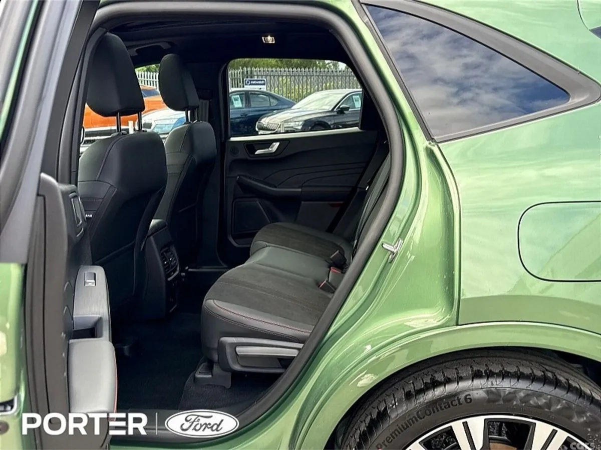 Ford Kuga SUV, Petrol Plug-in Hybrid, 2026, Green