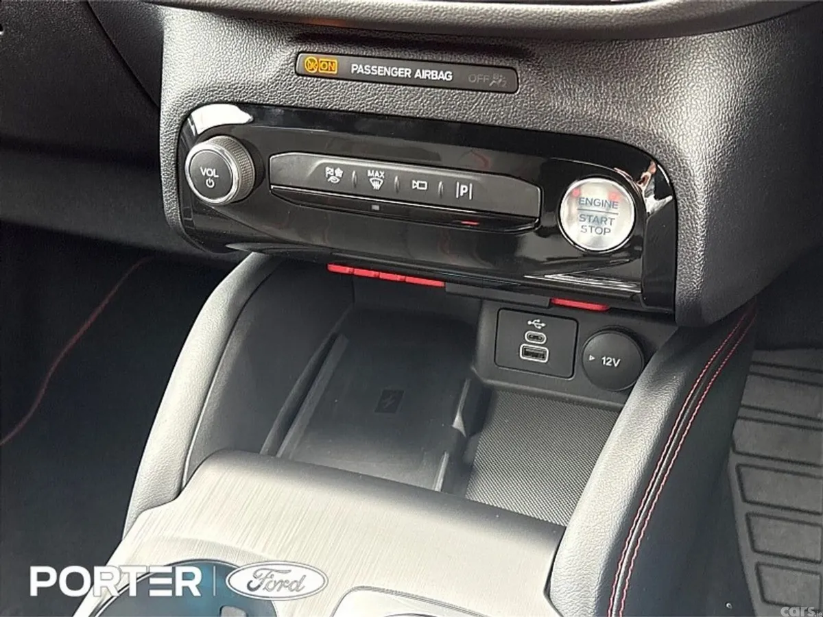 Ford Kuga SUV, Petrol Plug-in Hybrid, 2026, Green