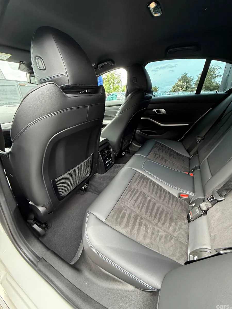 BMW 3-Series Saloon, Diesel, 2020, White