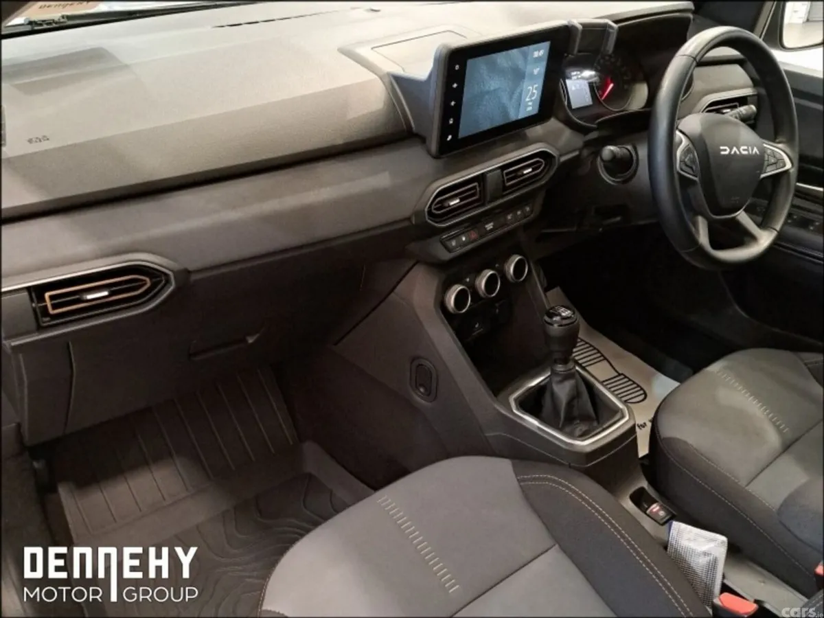 Dacia Sandero Stepway Hatchback, Petrol, 2023, Grey