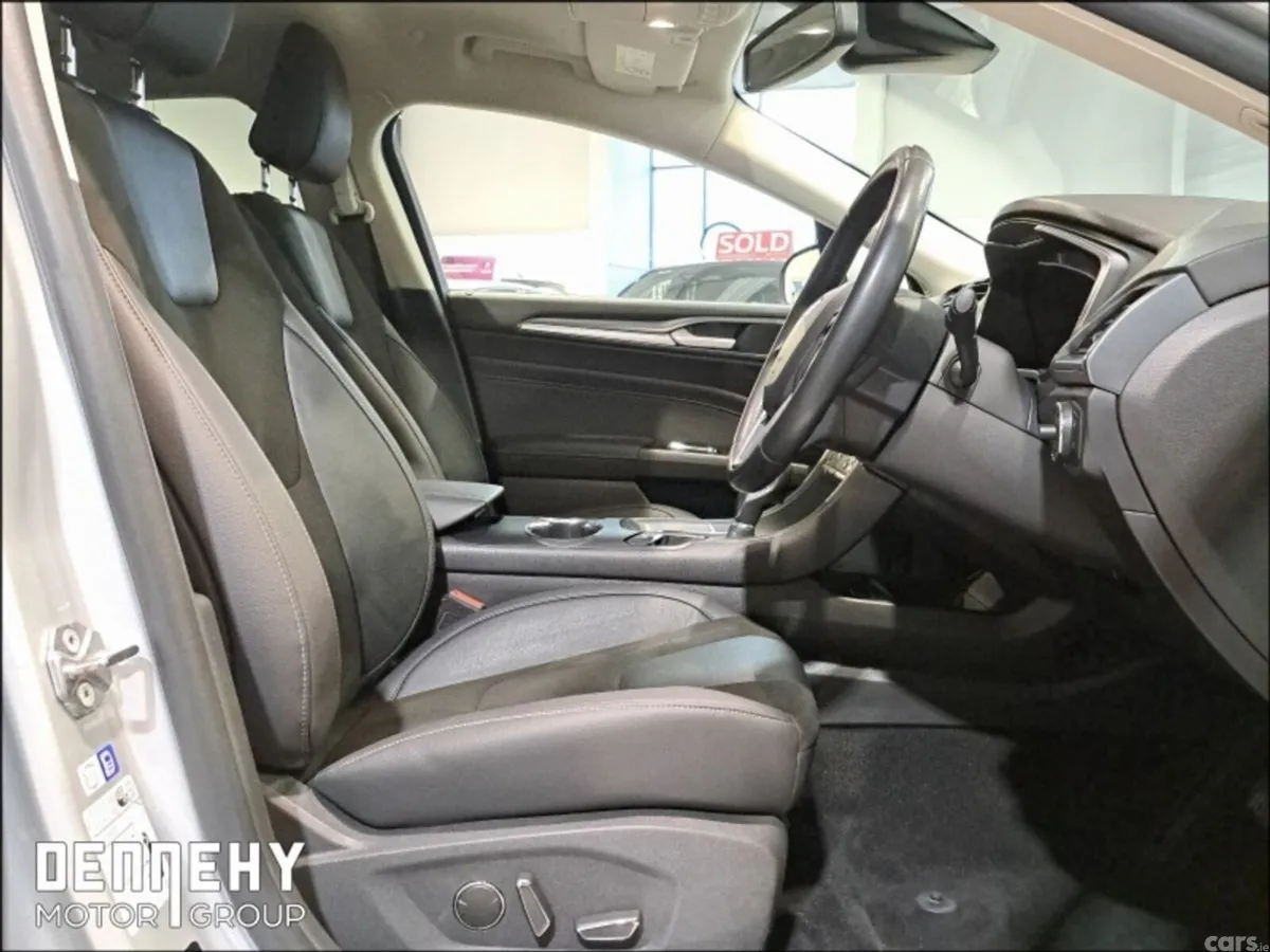 Ford Mondeo Saloon, Petrol Hybrid, 2020, Silver