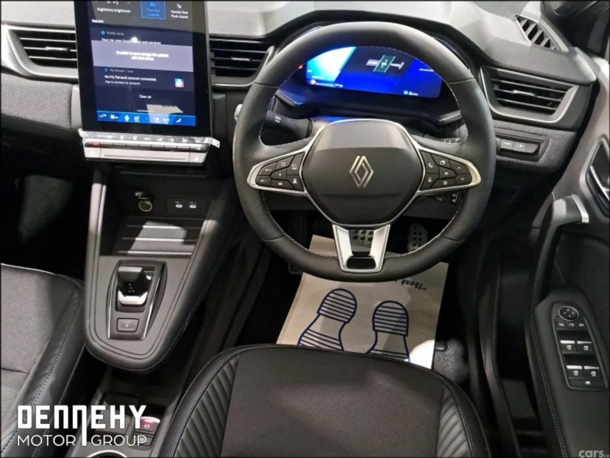 Renault Symbioz SUV, Petrol Hybrid, 2026, Grey