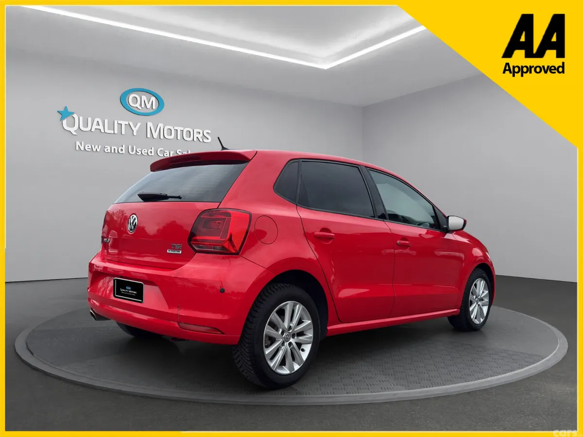 Volkswagen Polo Hatchback, Petrol, 2016, Red