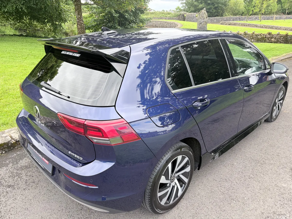 Volkswagen Golf Hatchback, Petrol Plug-in Hybrid, 2023, Blue