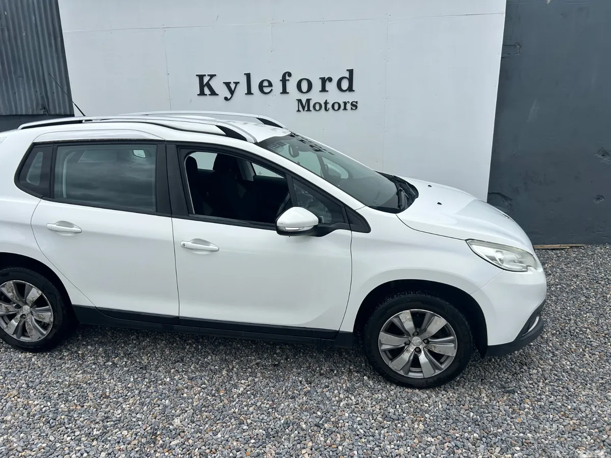 Peugeot 2008 SUV, Petrol, 2015, White
