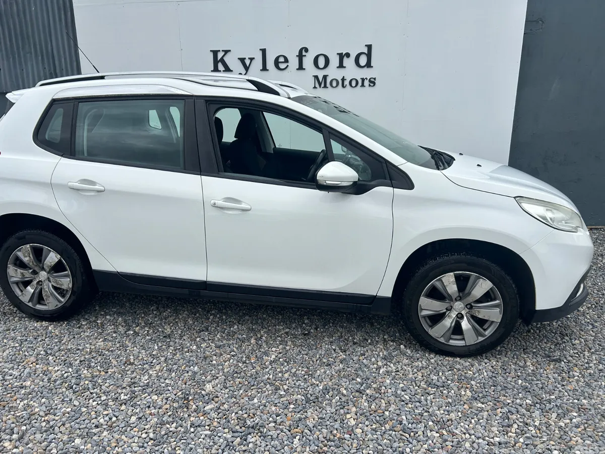 Peugeot 2008 SUV, Petrol, 2015, White