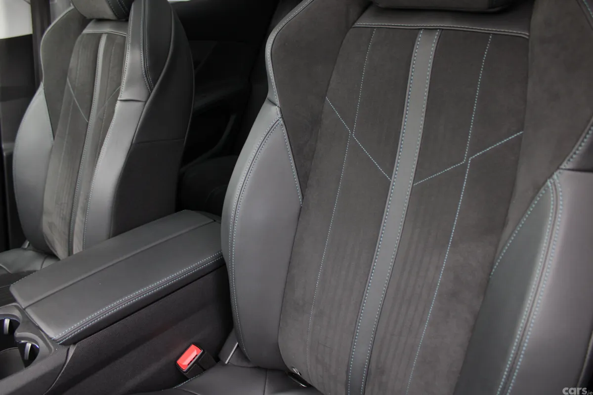 Peugeot 3008 Estate, Diesel, 2021, White