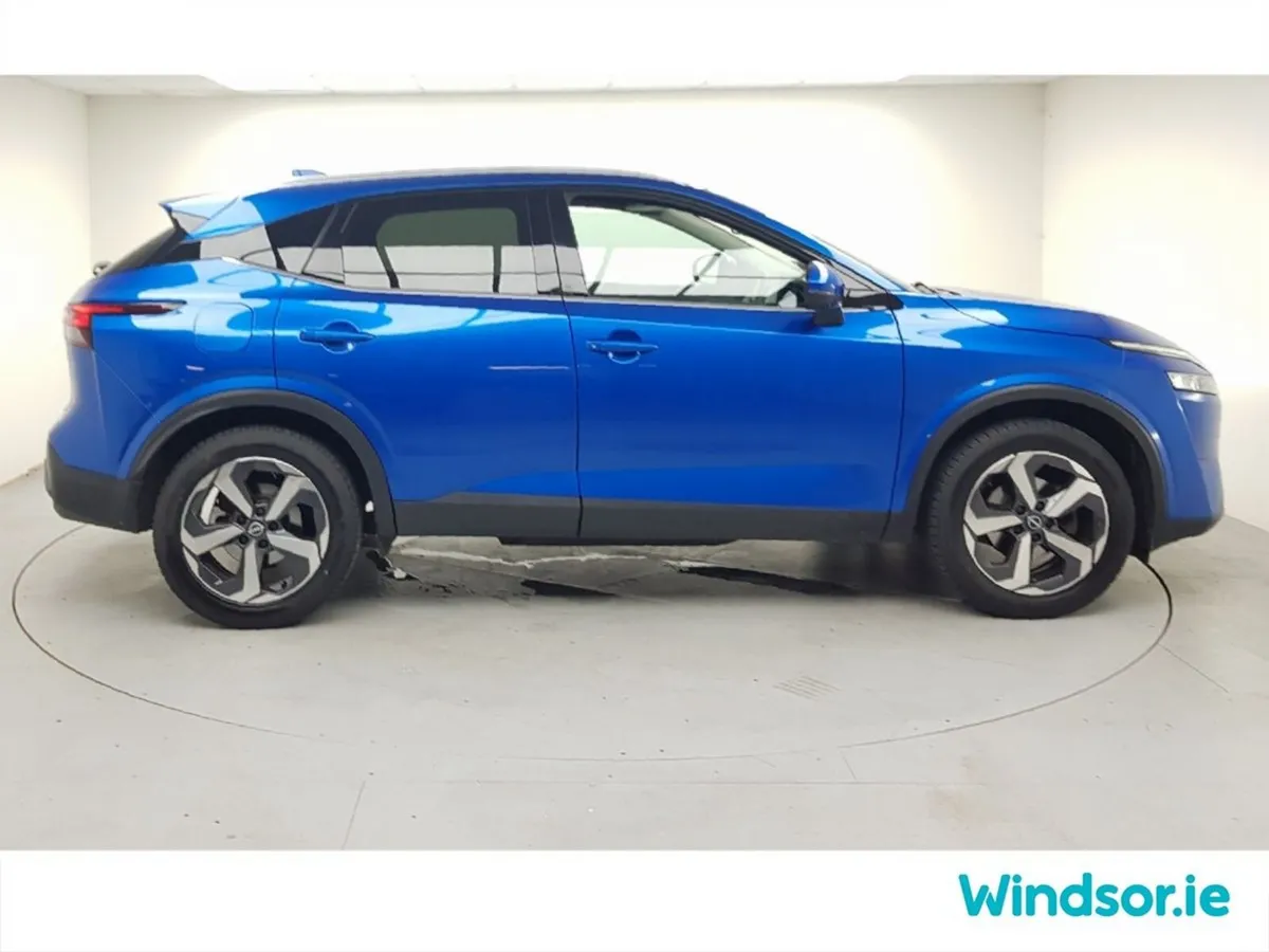 Nissan Qashqai MPV, Petrol Hybrid, 2024, Blue