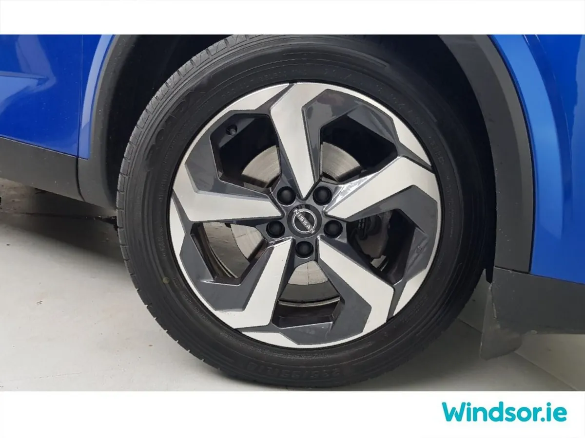 Nissan Qashqai MPV, Petrol Hybrid, 2024, Blue