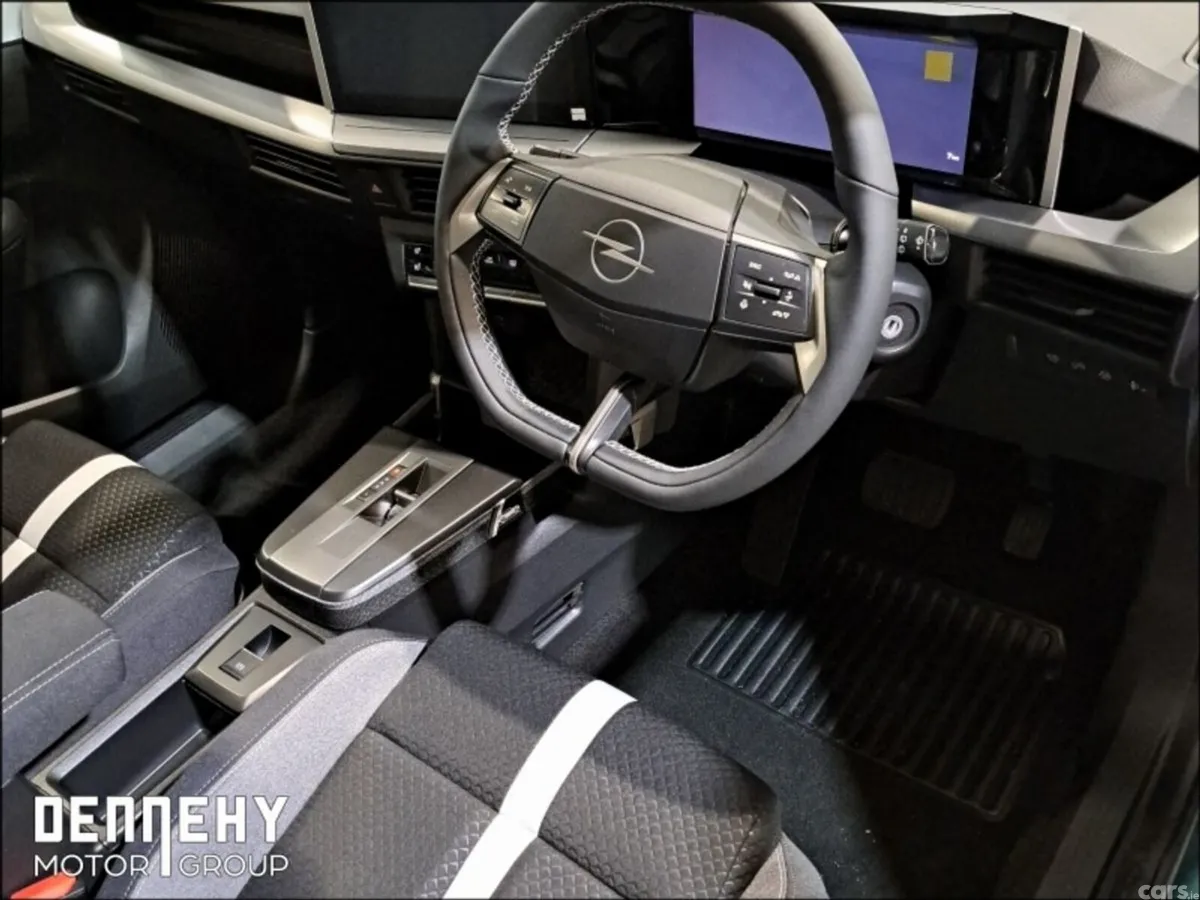 Opel Frontera SUV, Petrol, 2026, 