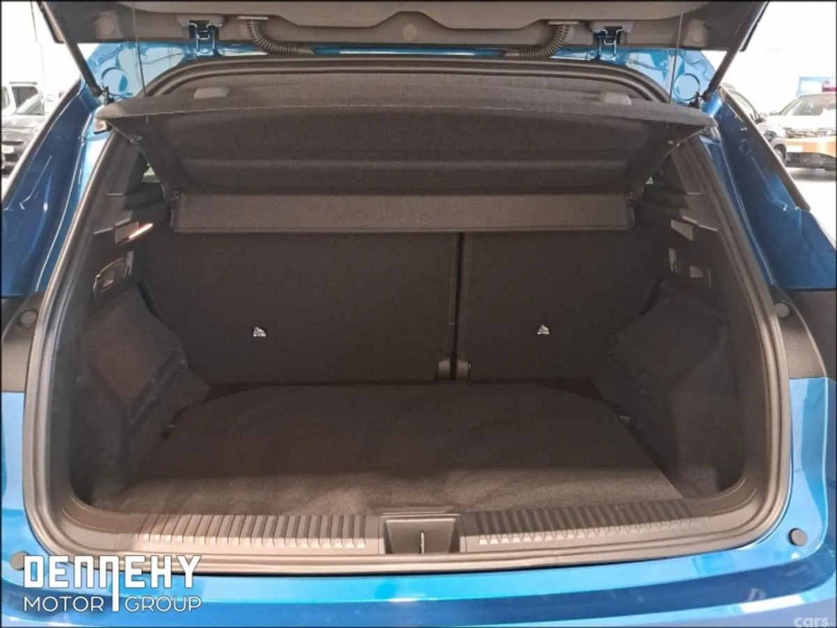 Renault Austral SUV, Petrol Hybrid, 2026, Blue
