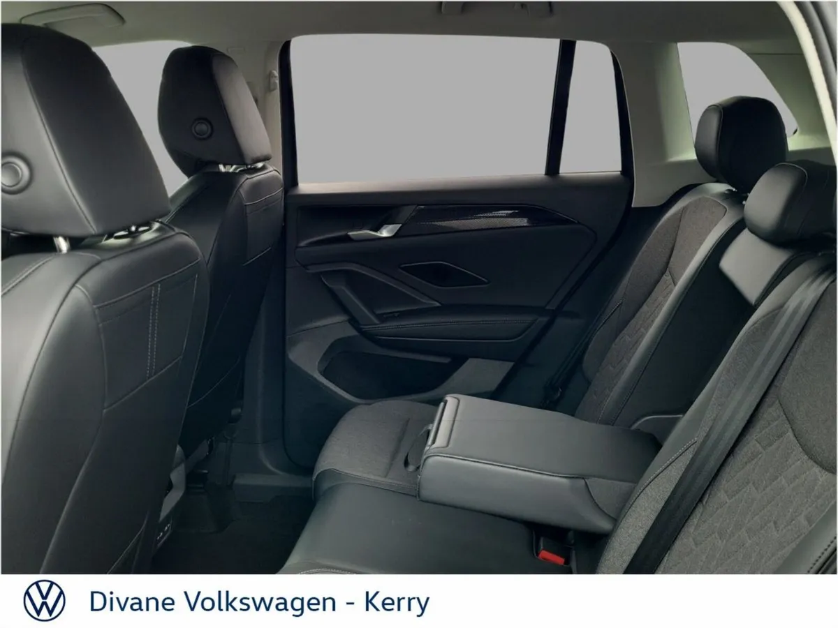 Volkswagen Tiguan SUV, Petrol Plug-in Hybrid, 2027, Grey