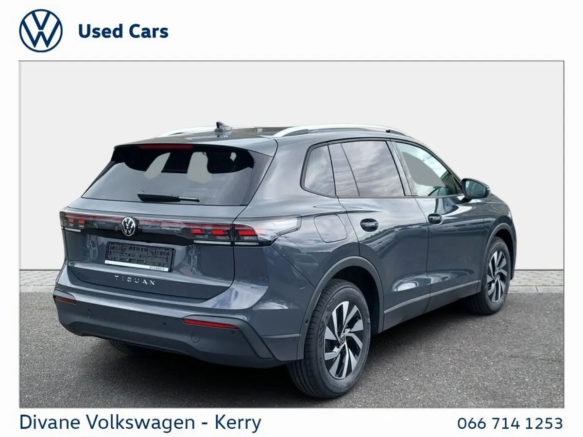 Volkswagen Tiguan SUV, Petrol Plug-in Hybrid, 2027, Grey