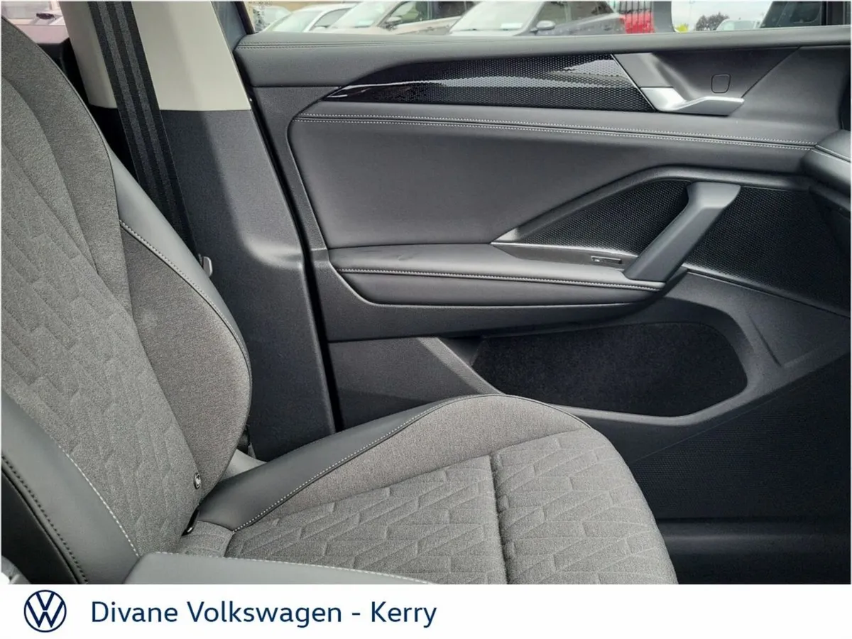 Volkswagen Tiguan SUV, Petrol Plug-in Hybrid, 2027, Grey
