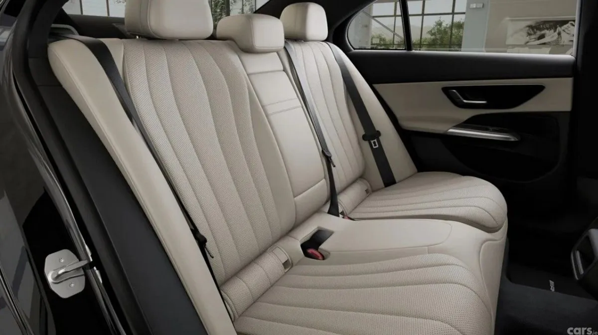 Mercedes-Benz E-Class Saloon, Petrol Plug-in Hybrid, 2026, Black