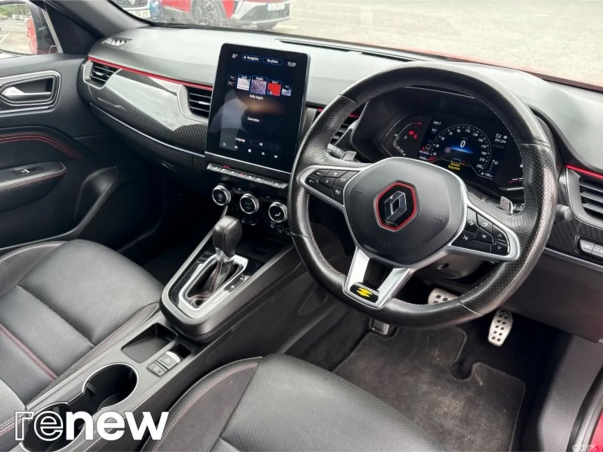 Renault Arkana Hatchback, Petrol, 2022, Red