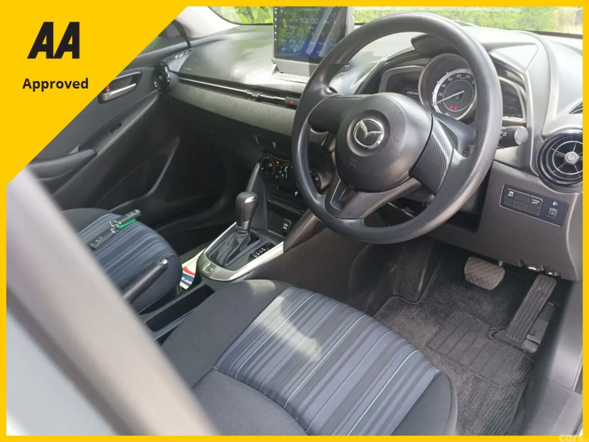 Mazda Mazda2 Hatchback, Petrol, 2015, Grey