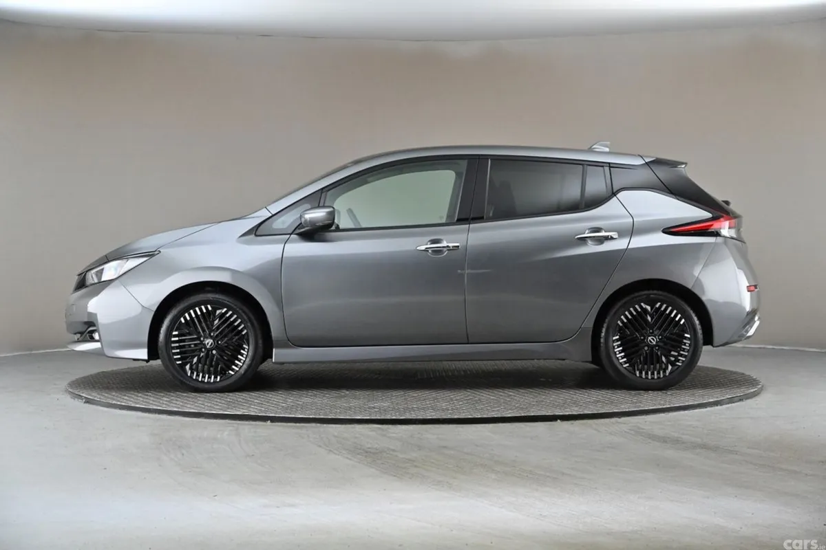 Nissan Leaf Hatchback, Electric, 2023, Grey