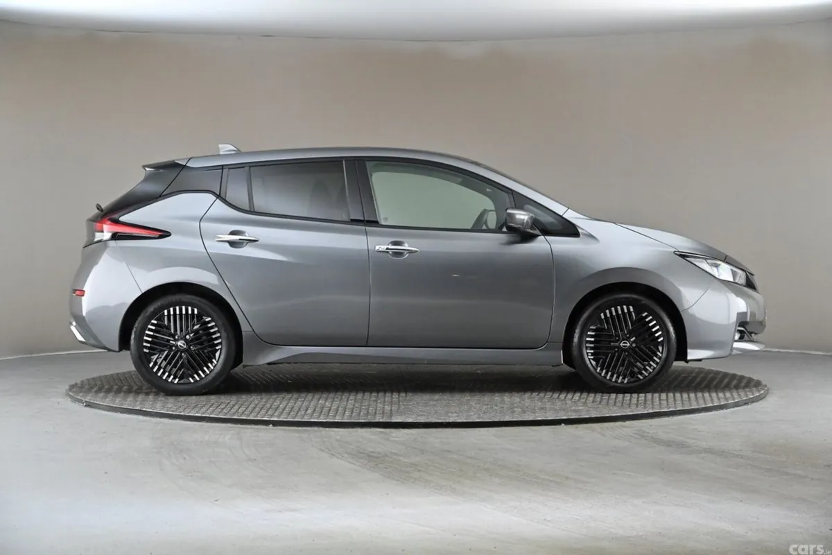 Nissan Leaf Hatchback, Electric, 2023, Grey